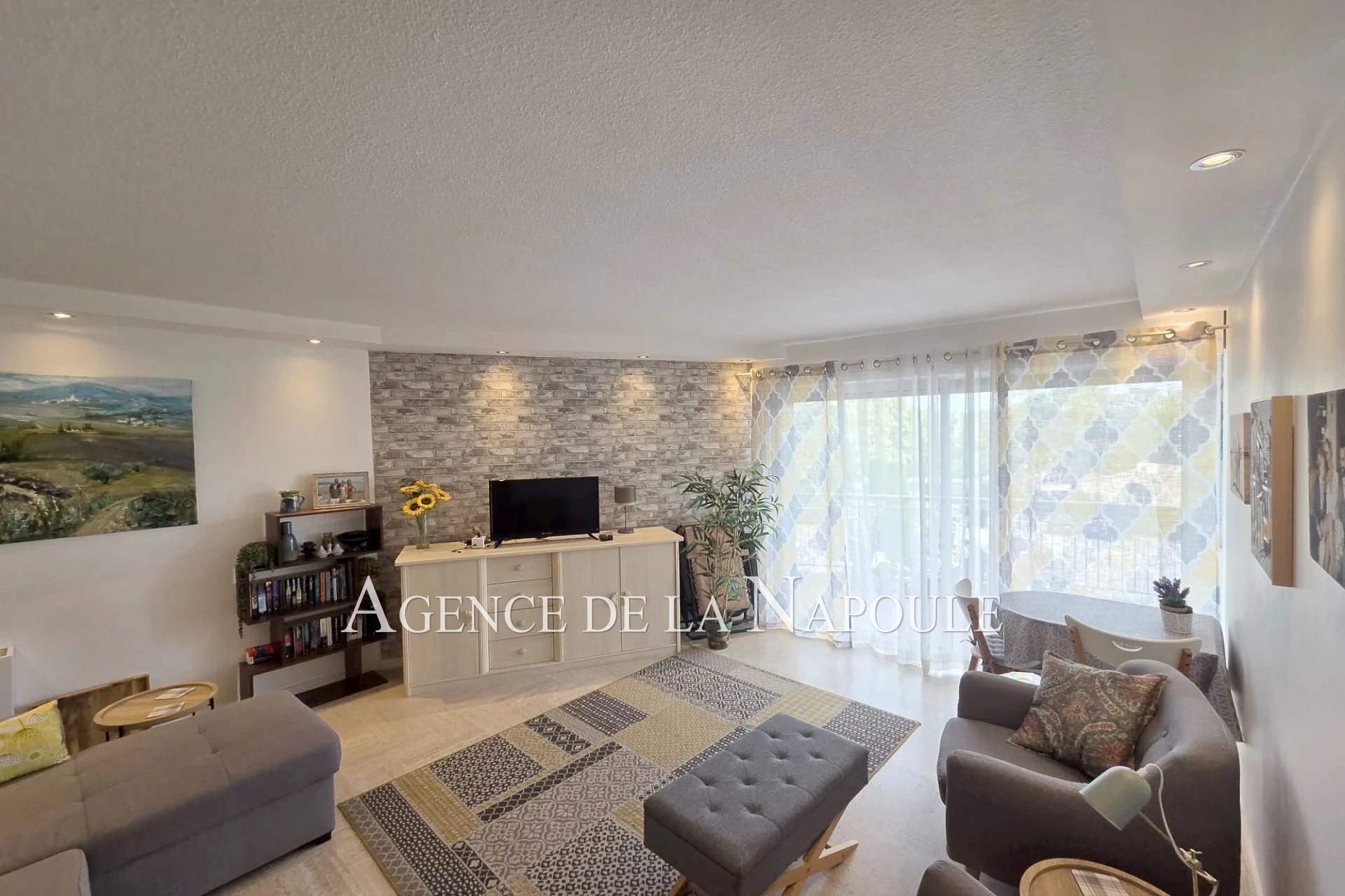 Appartement 2 pièces 47 m² · à Mandelieu-la-Napoule · 46,9 m² · 280 000 €