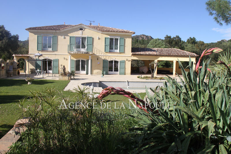 vente Maison villa provençale Le muy Villa provençale Le Muy achat villa provençale 6 chambres 325 m²