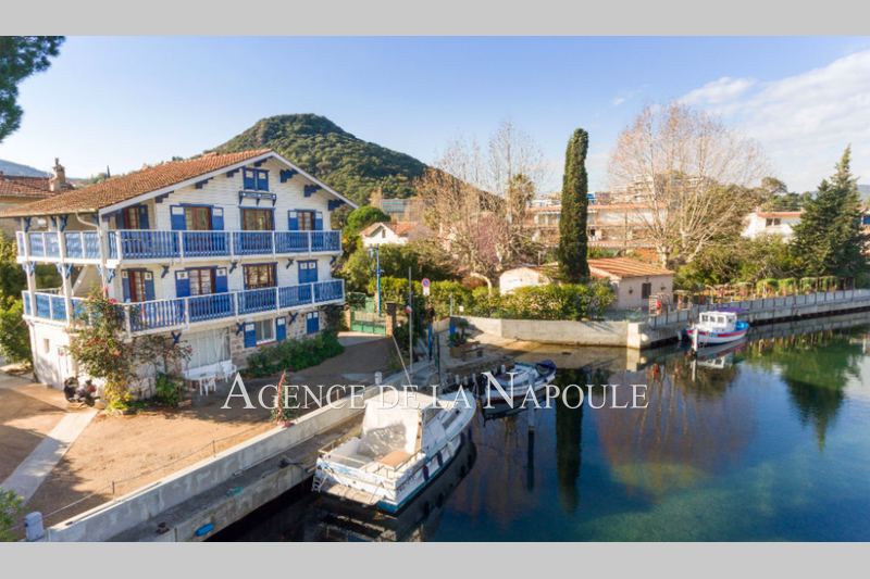 vente maison de caractère Mandelieu-la-napoule La napoule Maison de caractère Mandelieu-la-Napoule La napoule, achat maison de caractère 9 chambres 186 m²