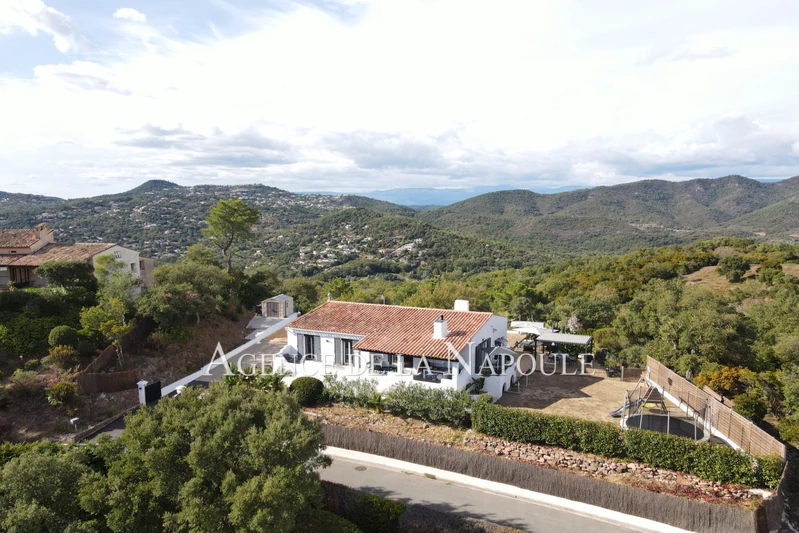 Vente maison contemporaine Fréjus  