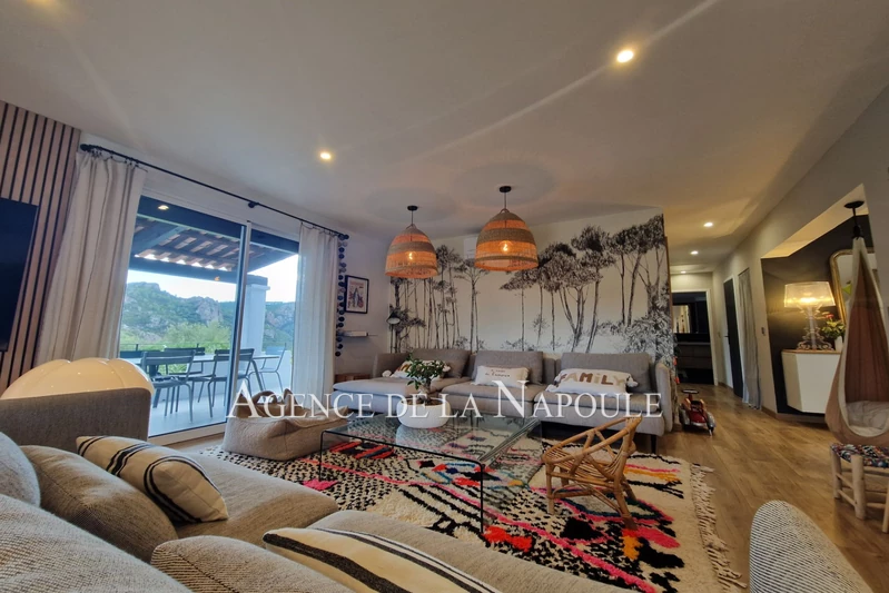Vente maison contemporaine Fréjus  