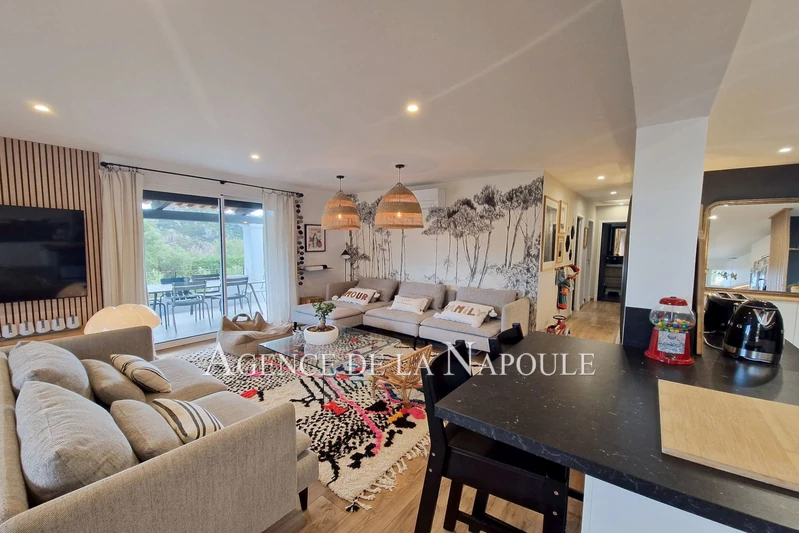 Vente maison contemporaine Fréjus  