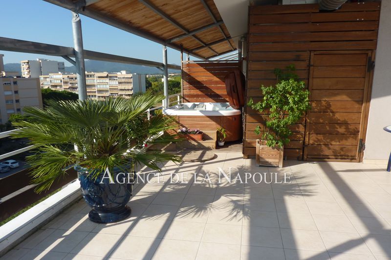 Photo Villa sur le toit Mandelieu-la-Napoule achat villa sur le toit 4 pièces 103 m²