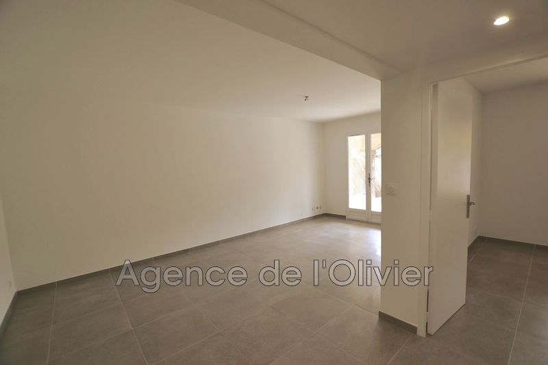 Photo Apartment Valbonne Rentals apartment 2 rooms 51 m²