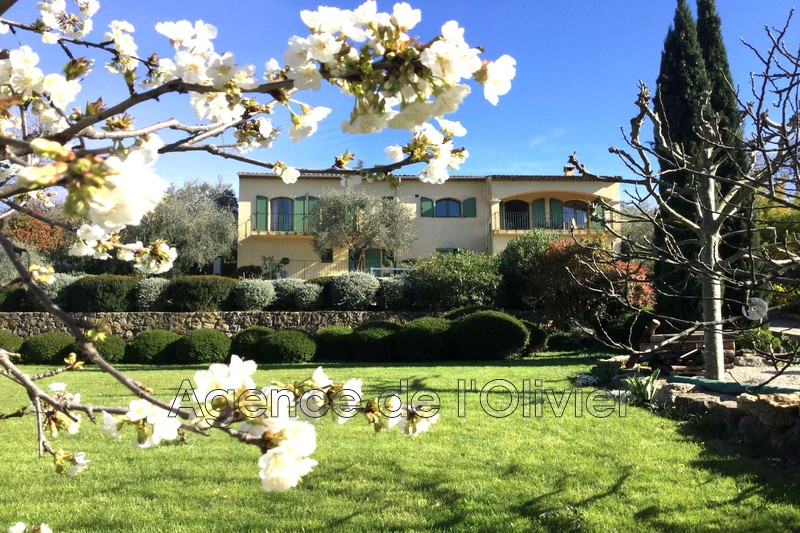 Photo Villa Le Rouret achat villa 5 chambres 278 m²