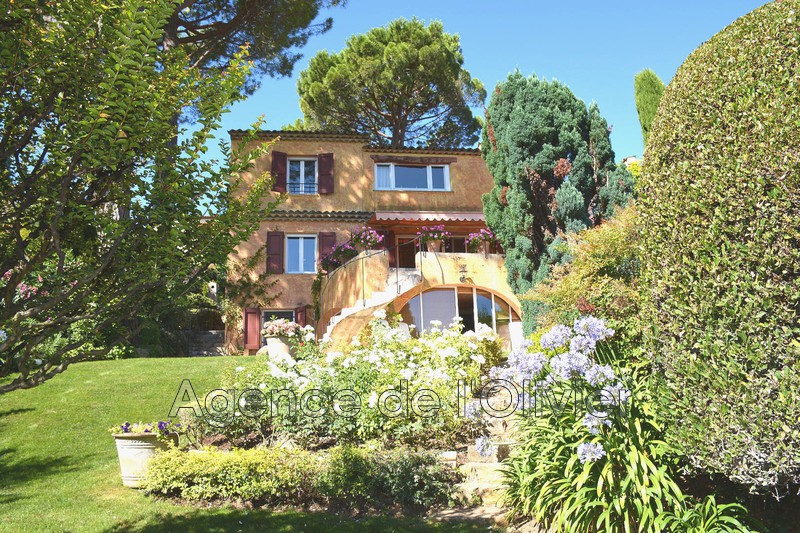 Photo Villa Mouans-Sartoux to buy villa 3 bedroom 197 m²