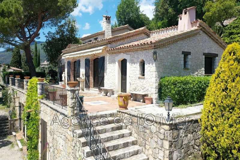 Photo Villa Châteauneuf-Grasse to buy villa 4 bedroom 270 m²