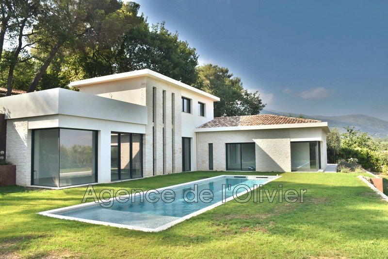vente maison contemporaine Roquefort-les-pins Maison contemporaine Roquefort-les-Pins achat maison contemporaine 4 chambres 250 m²