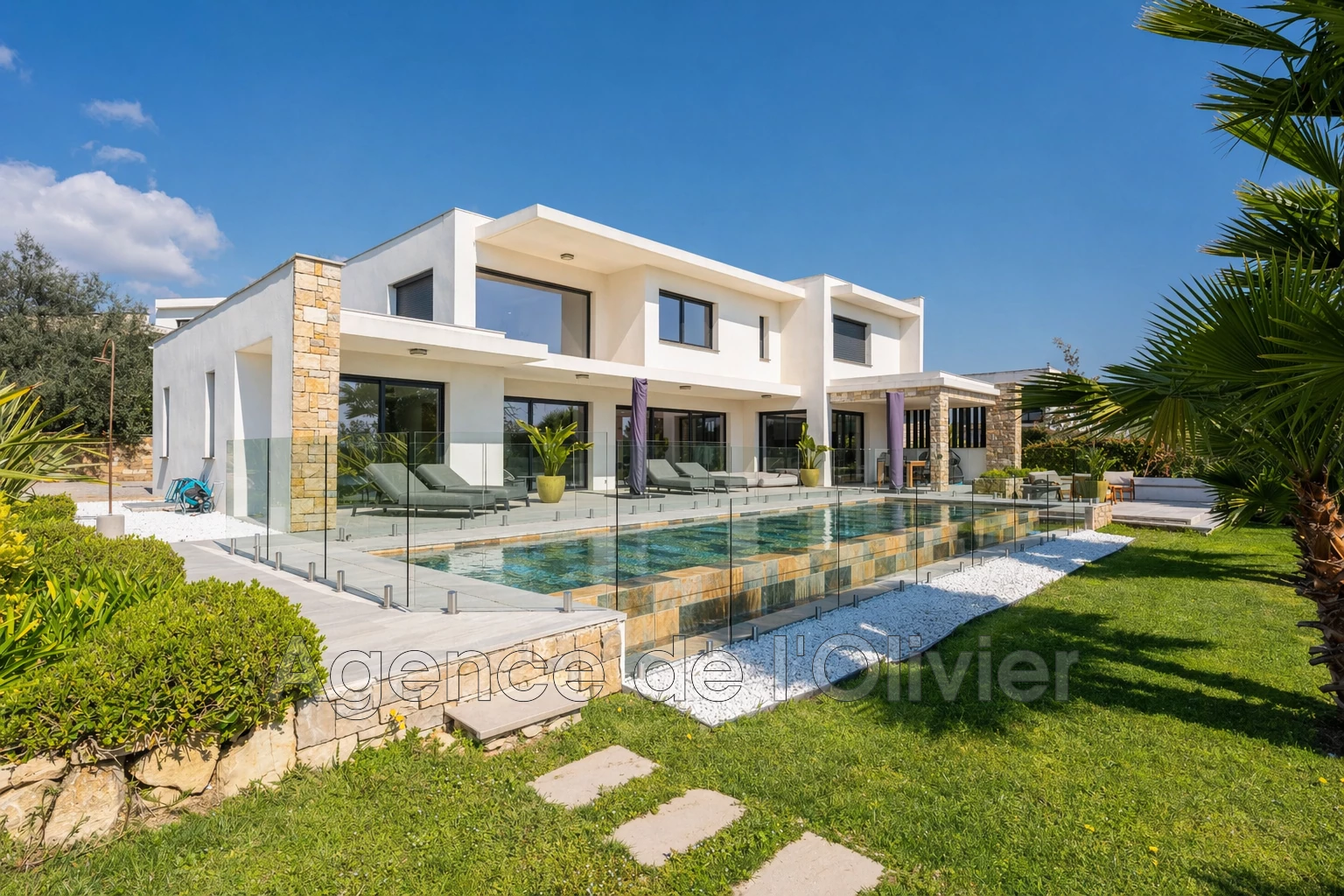 Maison 5 pièces 80 m² · à Valbonne · 80 m² · 580 000 €