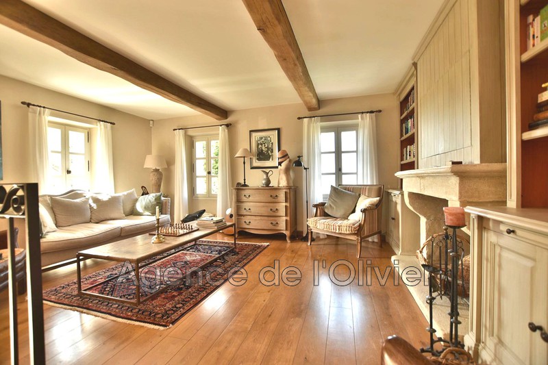 Vente mas Valbonne  