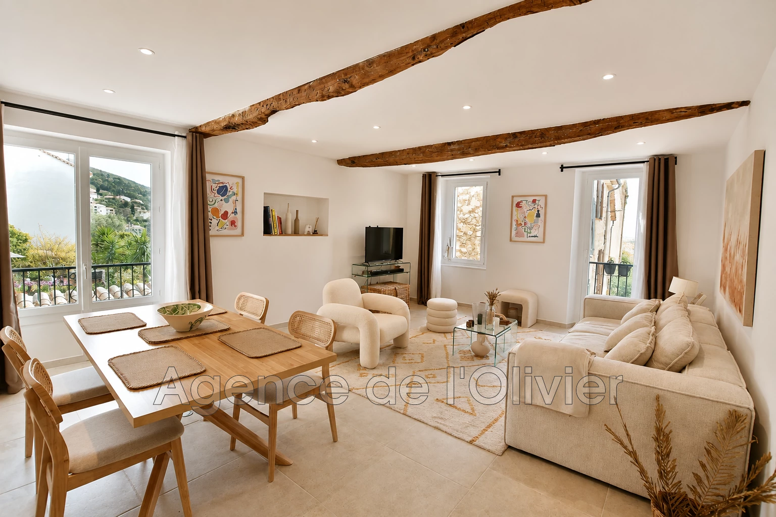 Maison 5 pièces 157 m² · à Grasse · 157 m² · 599 000 €