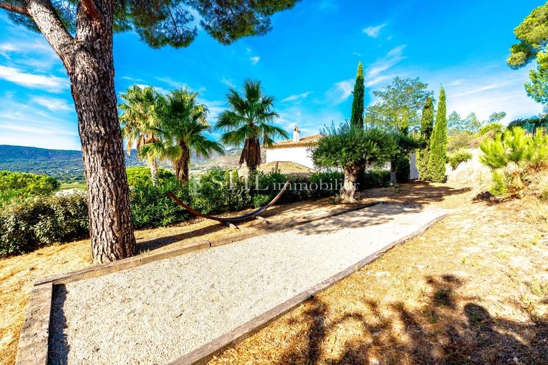 Location saisonnière villa Le Plan-de-la-Tour  