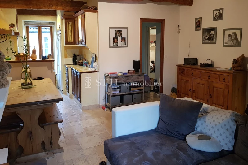 Photo n°1 - Location appartement Le Plan-de-la-Tour 83120 - 1 200 €