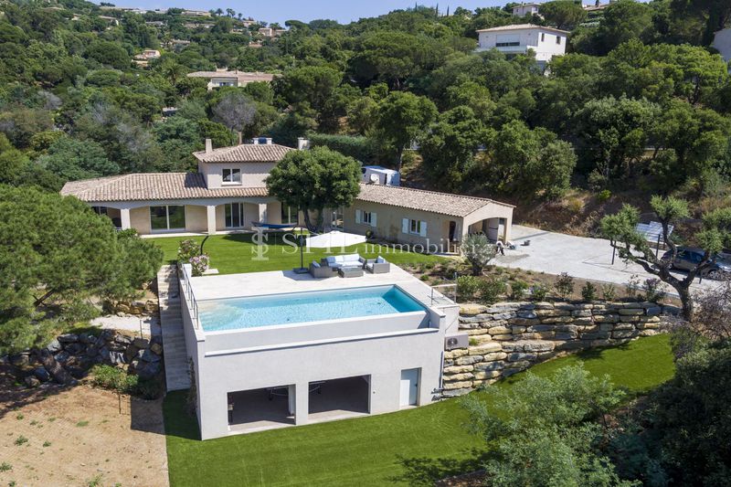 Photo Villa Sainte-Maxime Nartelle, Location saisonnière villa 4 bedrooms 170 m²