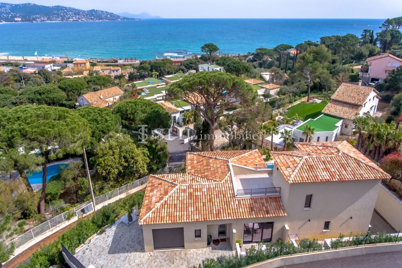 Location saisonnière villa Sainte-Maxime  Villa Sainte-Maxime  Location saisonnière villa  4 chambres   170&nbsp;m&sup2;