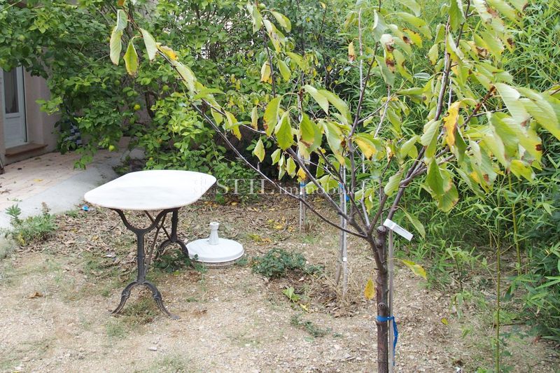 Photo Appartement Sainte-Maxime Centre-ville, Location appartement 1 pièce 33 m²