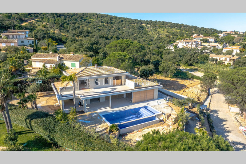 Vente villa Sainte-Maxime  Villa Sainte-Maxime   to buy villa  6 bedroom   370&nbsp;m&sup2;