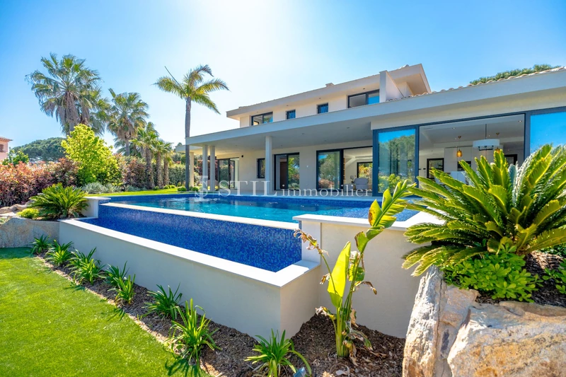 Neuf villa Sainte-Maxime  Villa Sainte-Maxime  New villa  6 bedroom   370&nbsp;m&sup2;