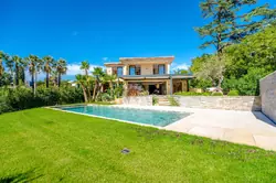 Photos  Maison Villa à vendre Sainte-Maxime 83120
