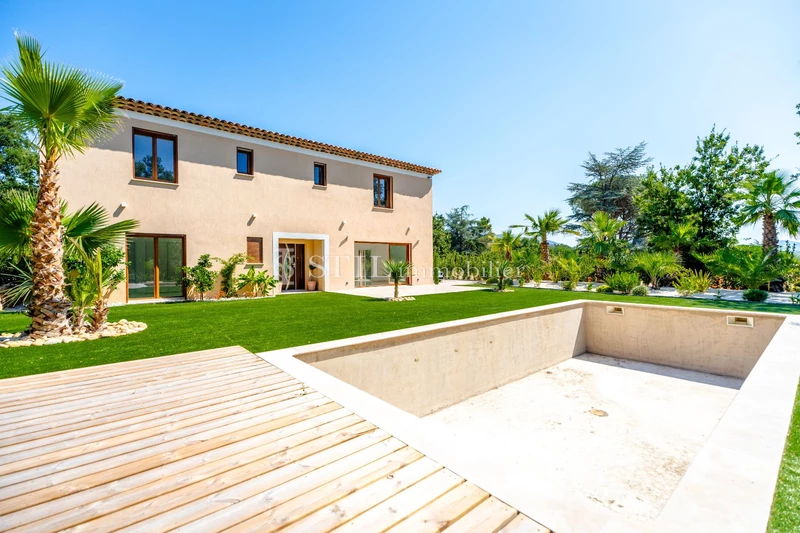 Vente villa Le Plan-de-la-Tour  