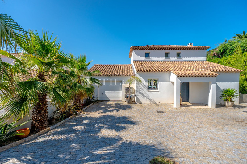 Photo n°15 - Vente Maison villa Le Plan-de-la-Tour 83120 - 900 000 €