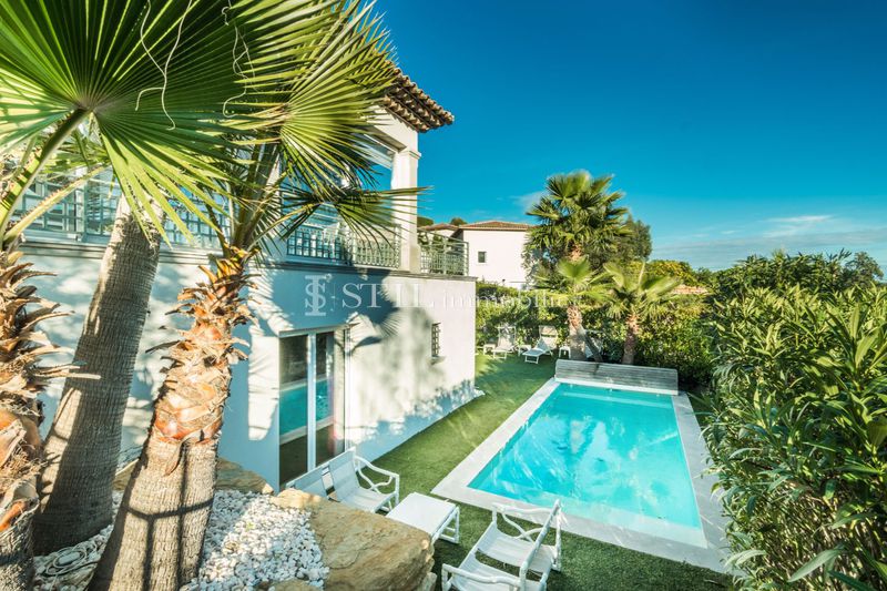 Photo Villa Sainte-Maxime Proche plages, to buy villa 5 bedrooms 235 m²