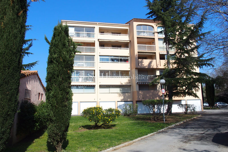 Photo Appartement Sainte-Maxime Virgiles , achat appartement 3 pièces 66 m²
