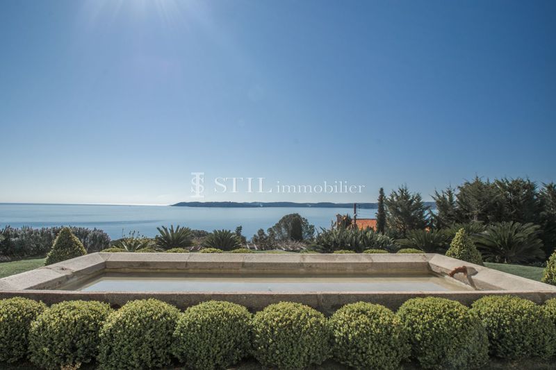 Photo Villa Sainte-Maxime Proche plages, achat villa 10 chambres 1000 m²