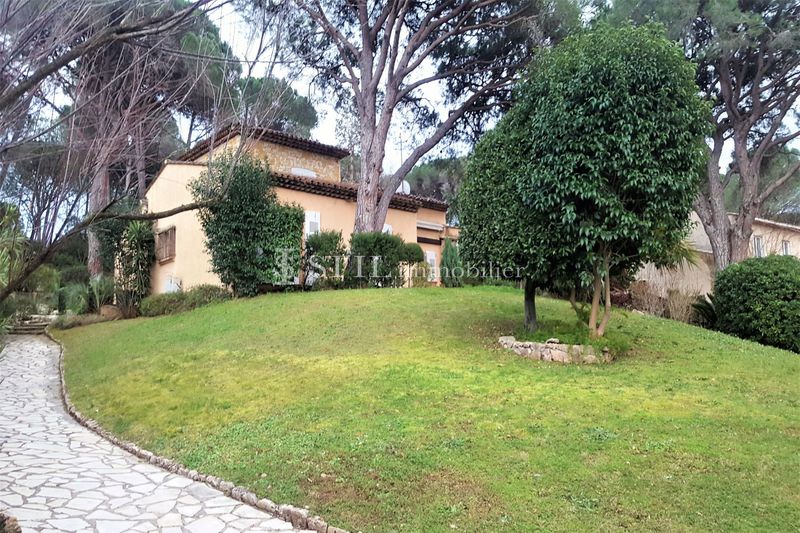 Photo n°9 - Vente Maison villa Saint-Raphaël 83700 - 840 000 €