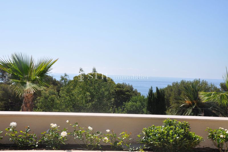 Photo Apartment Les Issambres Proche plages, to buy apartment 4 rooms 100 m²