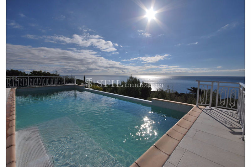 Photo Villa Les Issambres Proche plages, to buy villa 5 bedrooms 330 m²