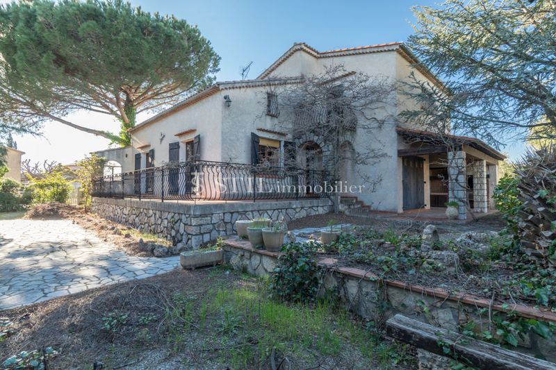 Photo Maison Le Muy achat maison 4 chambres 140 m²