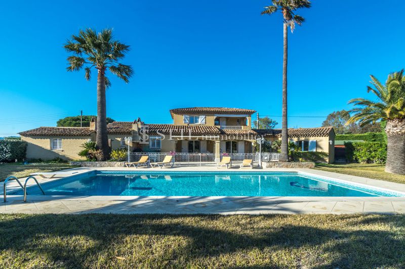 Vente villa Sainte-Maxime Vente villa Sainte-Maxime Villa Sainte-Maxime Sémaphore, achat villa 4 chambres 170 m²