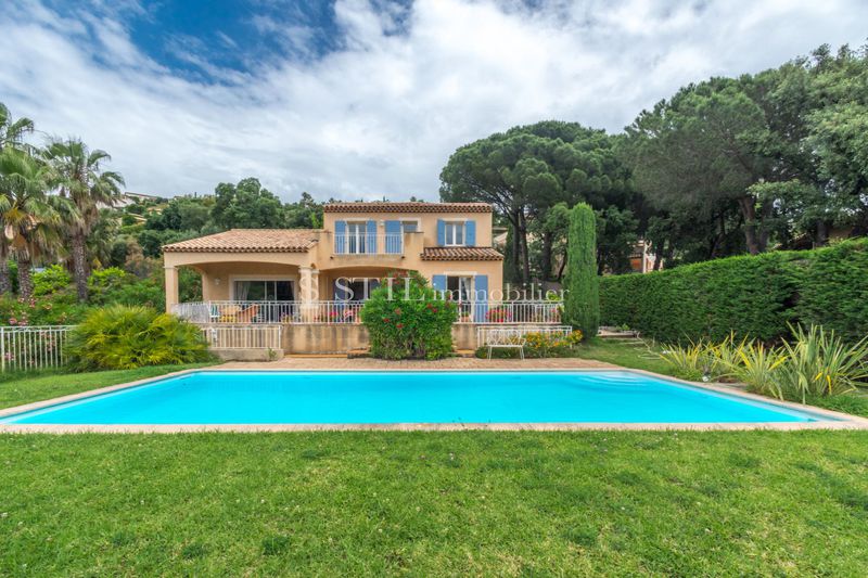 Photo Villa Sainte-Maxime Proche plages, achat villa 4 chambres 150 m²