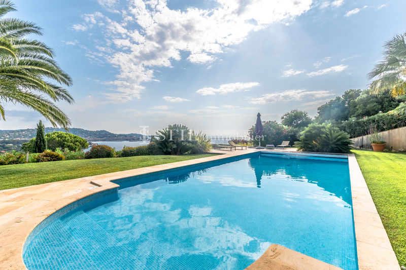Vente villa Sainte-Maxime Vente villa Sainte-Maxime Villa Sainte-Maxime achat villa 5 chambres 283 m²