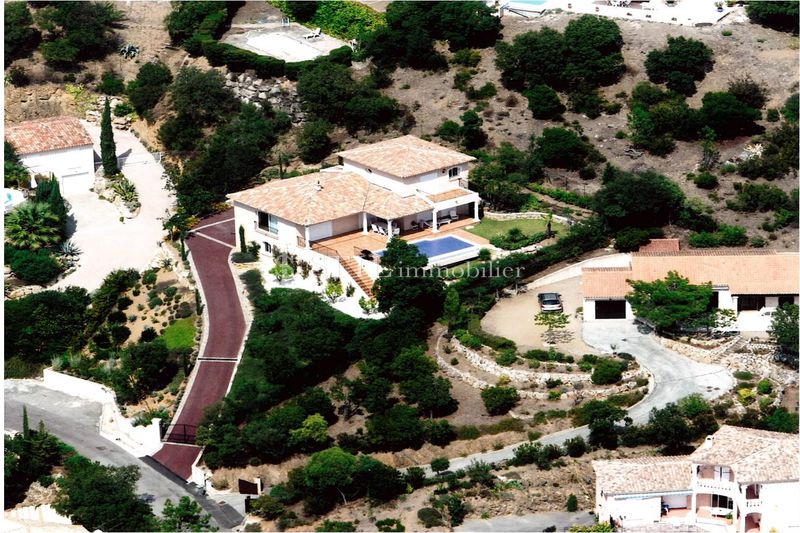 Photo Villa Les Issambres to buy villa 4 bedrooms 160 m²