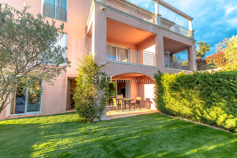 Photo n°2 - Vente Appartement immeuble Sainte-Maxime 83120 - 1 094 500 €