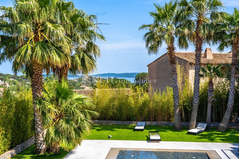 Vente villa Sainte-Maxime  Villa Sainte-Maxime   achat villa  5 chambres   300&nbsp;m&sup2;