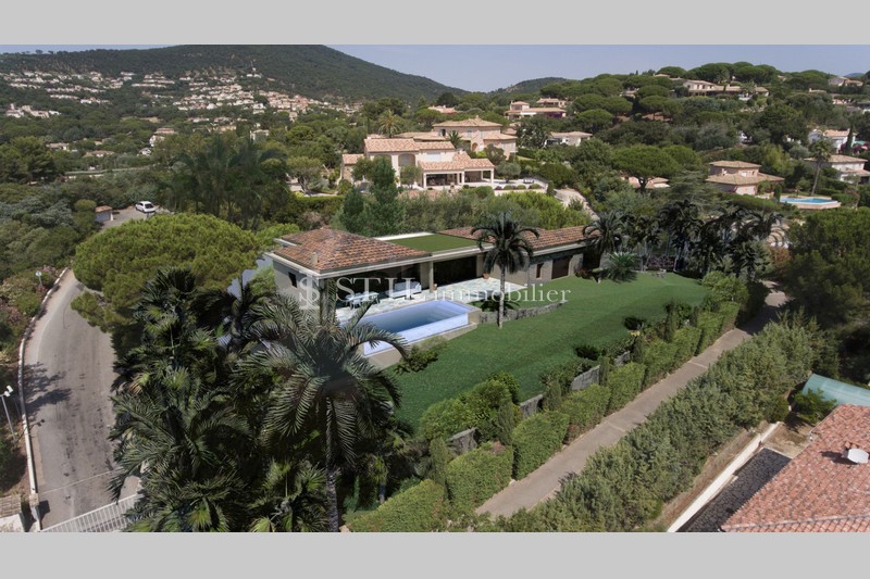 Vente villa Sainte-Maxime  Villa Sainte-Maxime   achat villa  5 chambres  