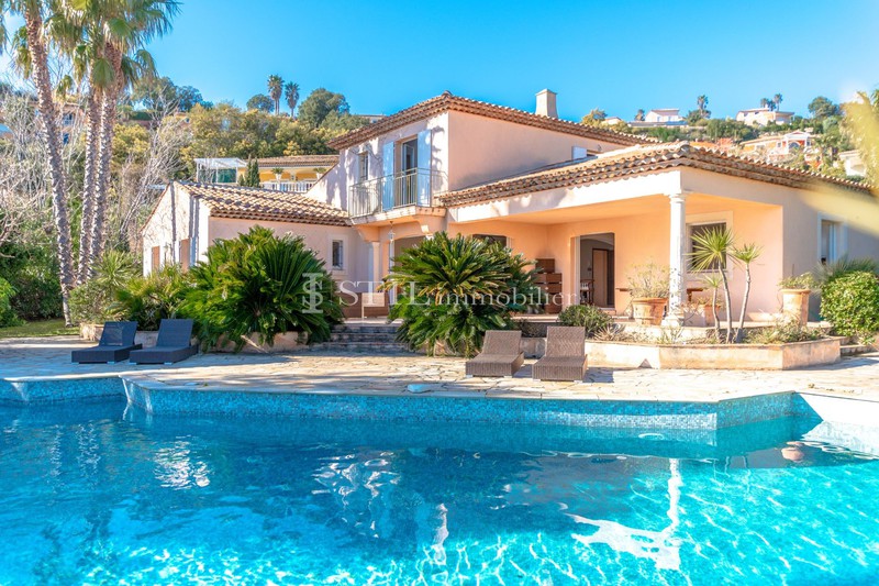 Vente villa Sainte-Maxime  Villa Sainte-Maxime   achat villa  5 chambres   180&nbsp;m&sup2;