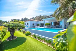Photos  Maison Villa à vendre Sainte-Maxime 83120