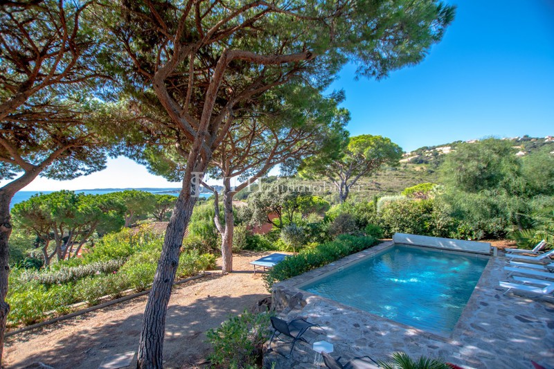 Vente villa Sainte-Maxime  Villa Sainte-Maxime   to buy villa  4 bedroom   170&nbsp;m&sup2;