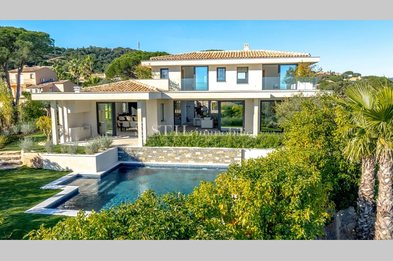 Vente villa Sainte-Maxime Vente villa Sainte-Maxime Villa Sainte-Maxime achat villa 4 chambres 370 m²