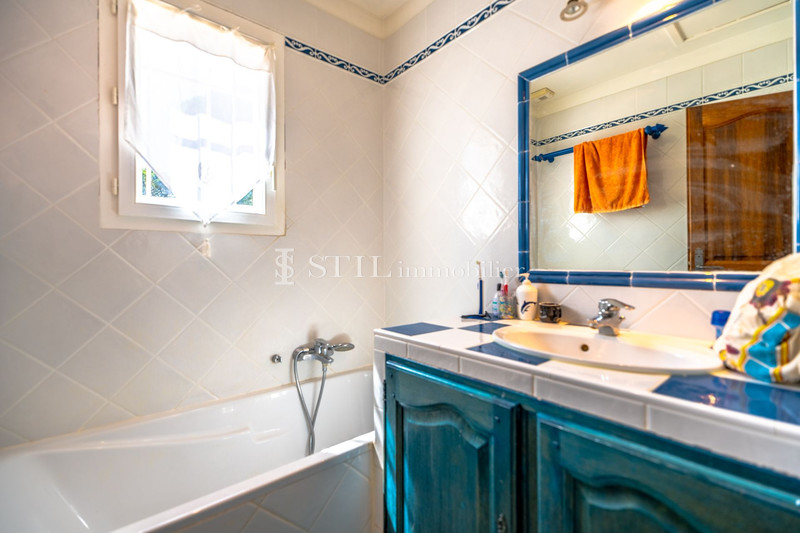 Photo n°7 - Vente Maison villa Sainte-Maxime 83120 - 1 149 000 €