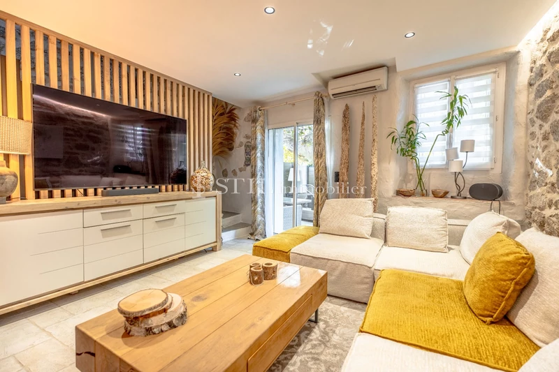 Vente maison de village Le Plan-de-la-Tour  House Le Plan-de-la-Tour   to buy house  4 bedroom   125&nbsp;m&sup2;