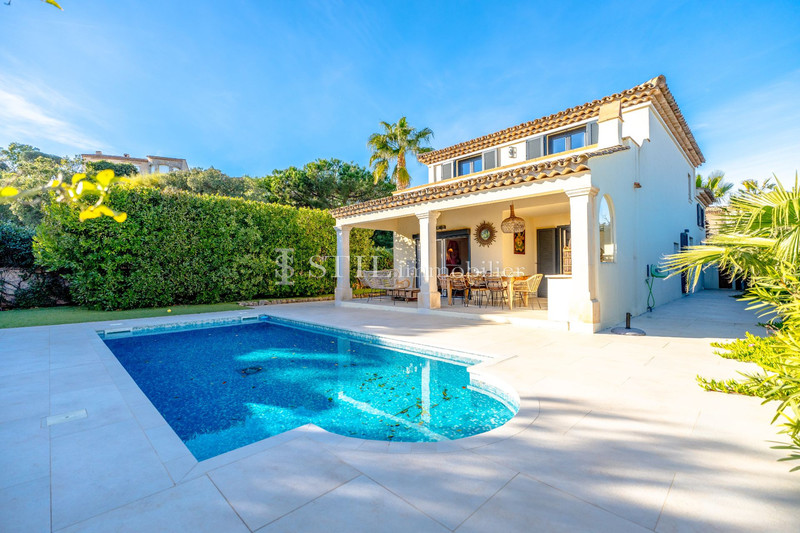 Vente villa Sainte-Maxime  Villa Sainte-Maxime   to buy villa  4 bedroom   145&nbsp;m&sup2;