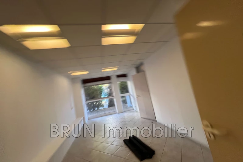 Professionnel murs local professionnel Antibes Professionnel murs local professionnel Antibes