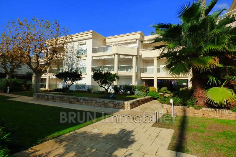 Photo Appartement Antibes Ilette, achat appartement 3 pièces 70 m²