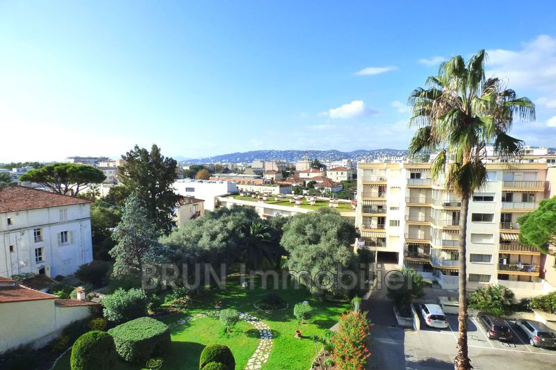 vente Appartement Juan-les-pins Centre et plages juan les pins Appartement Juan-les-Pins Centre et plages juan les pins, achat appartement 2 pièces 50 m²