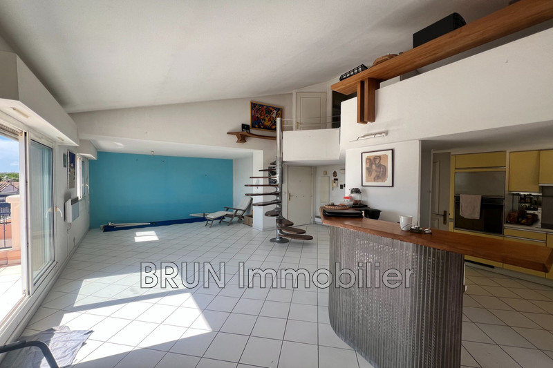 appartement  3 rooms  Antibes Bréguières  108 m² -   